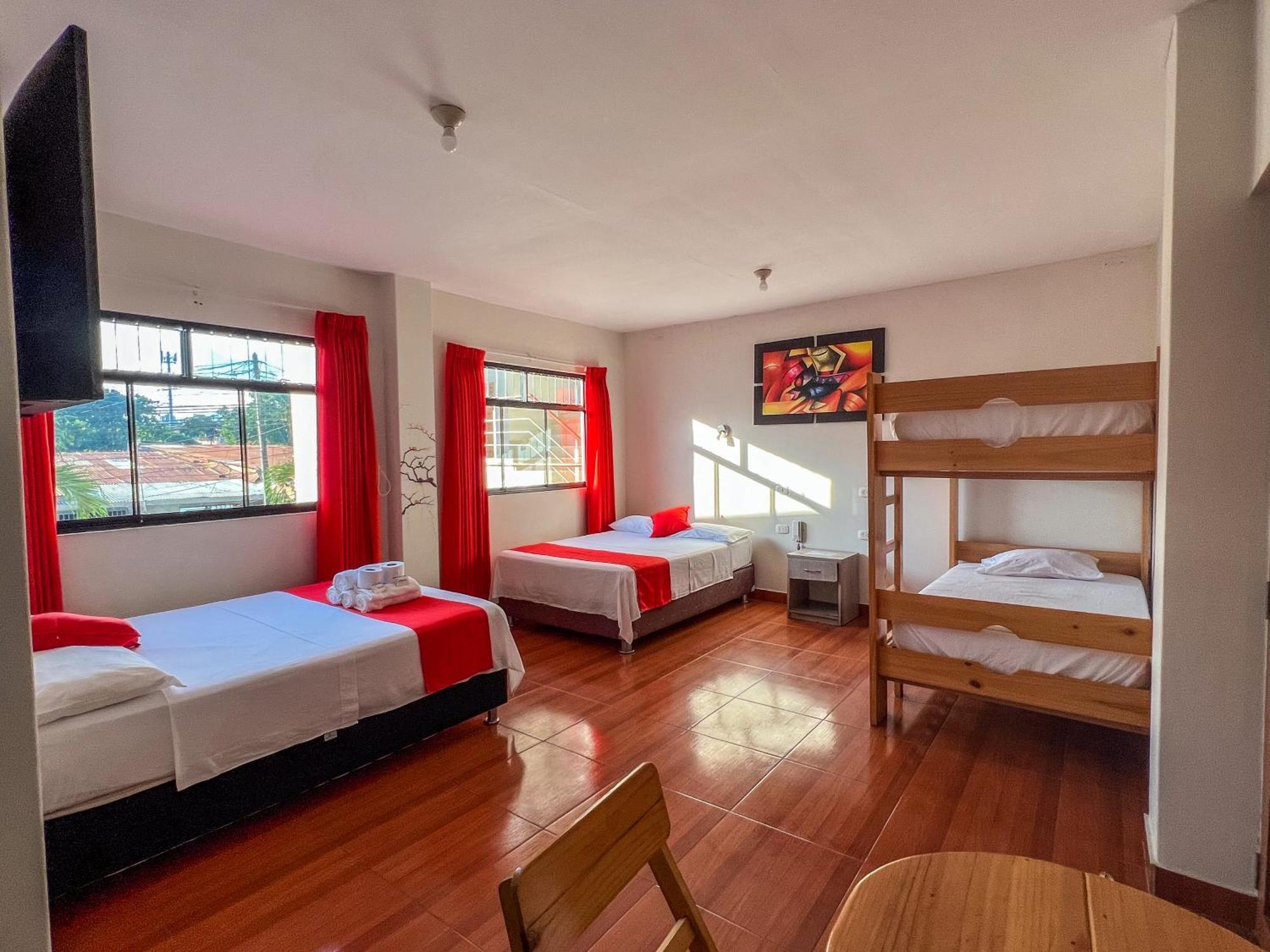 Hotel Residencial Marina House Tarapoto Exterior foto